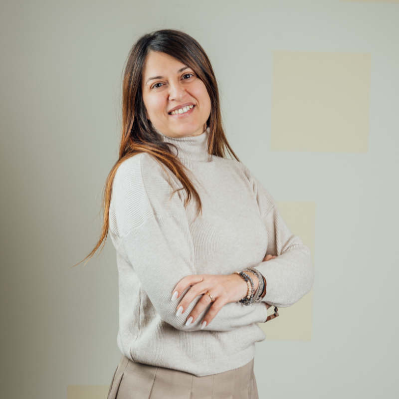 Angela-Dragone